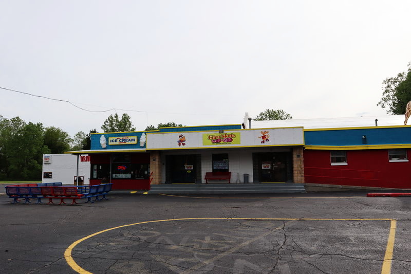 Edru Skate - May 2022 Photo (newer photo)